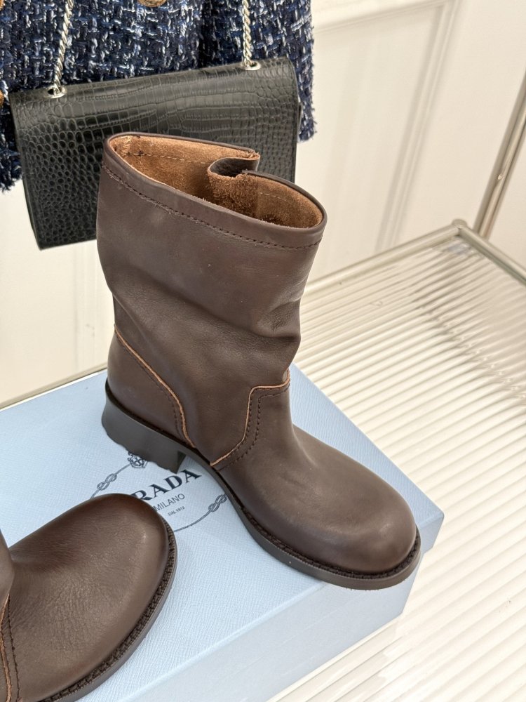 Ботинки женские фото 3