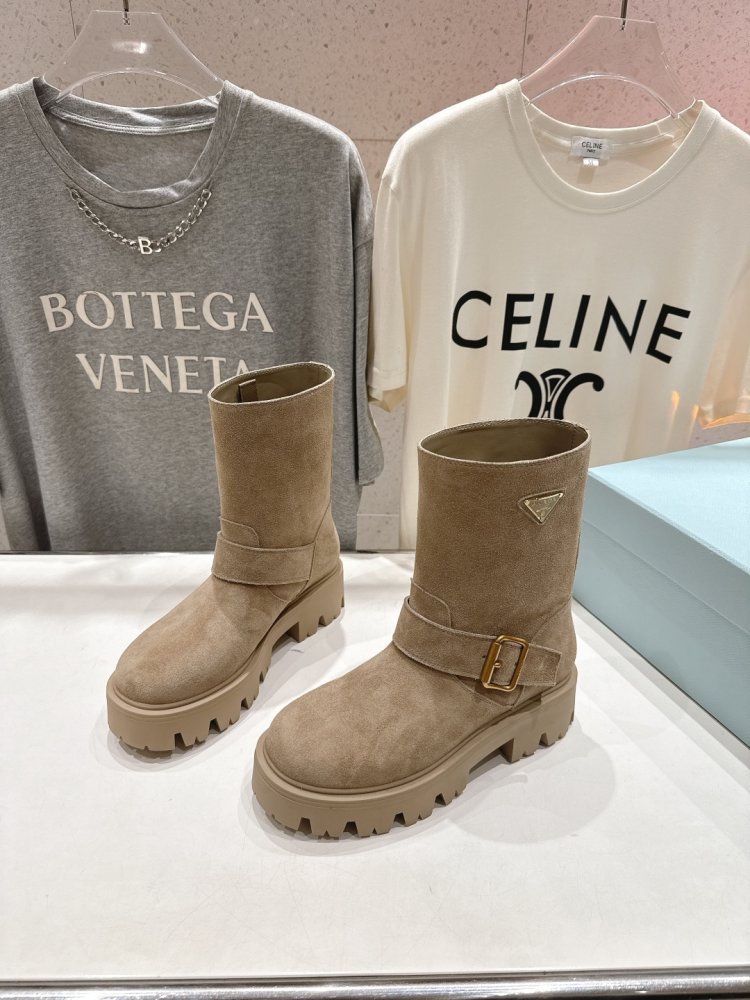 Ботинки женские фото 3