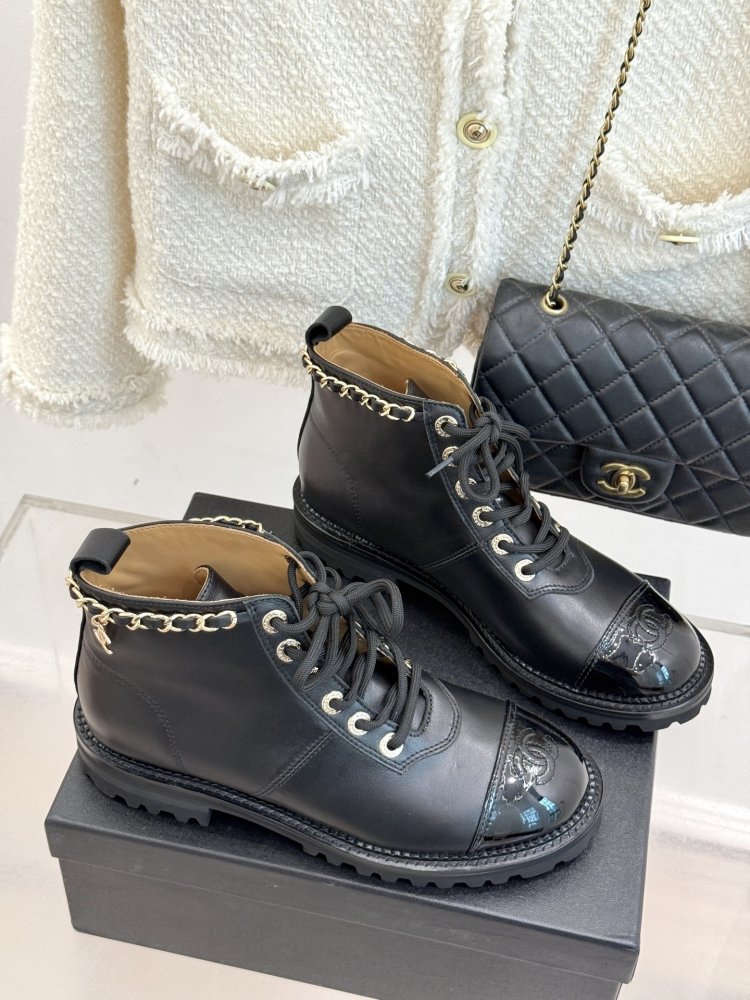 Boots women's фото 3