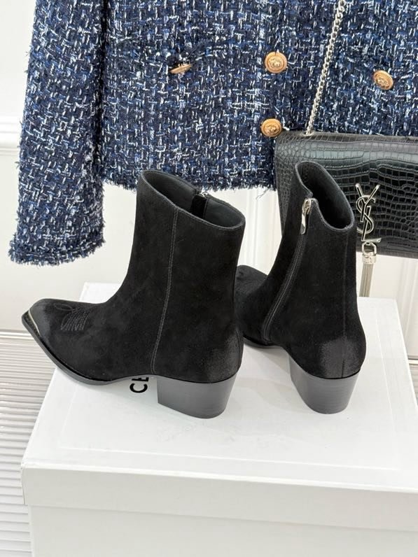 Ботинки женские фото 3