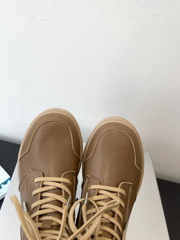 Ботинки женские фото 3