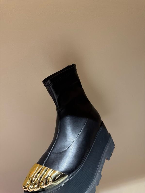 Ботинки женские фото 3