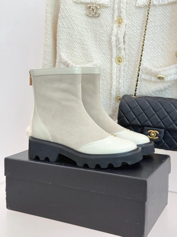 Ботинки женские фото 3