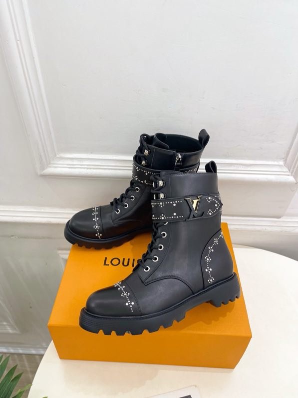 Ботинки женские фото 3