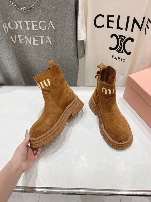 Boots women's фото 3