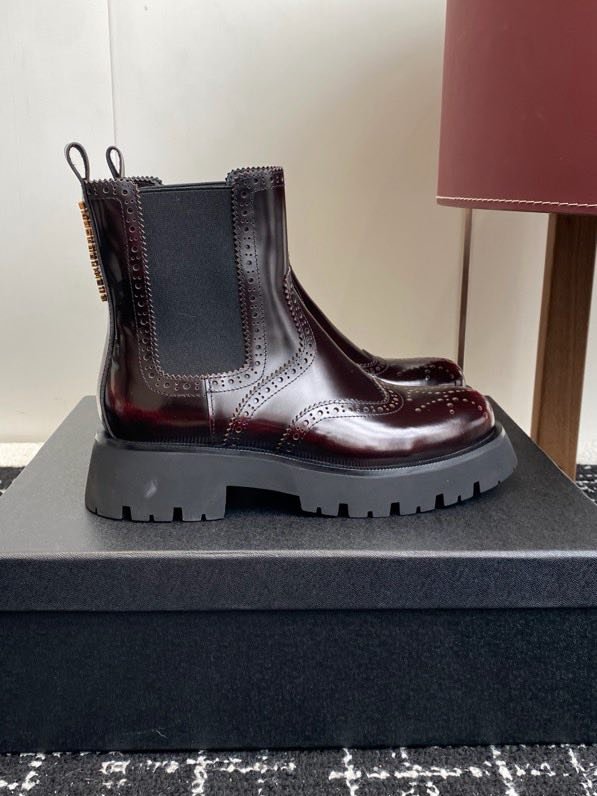 Ботинки женские фото 3