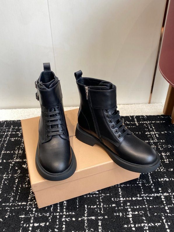 Ботинки женские фото 3