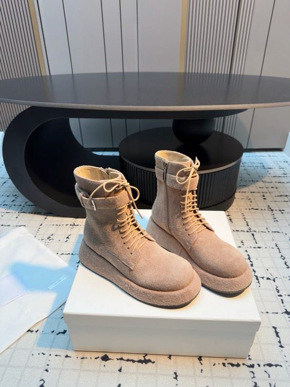 Boots women's фото 3