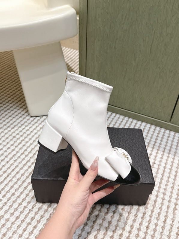 Ботинки женские фото 3