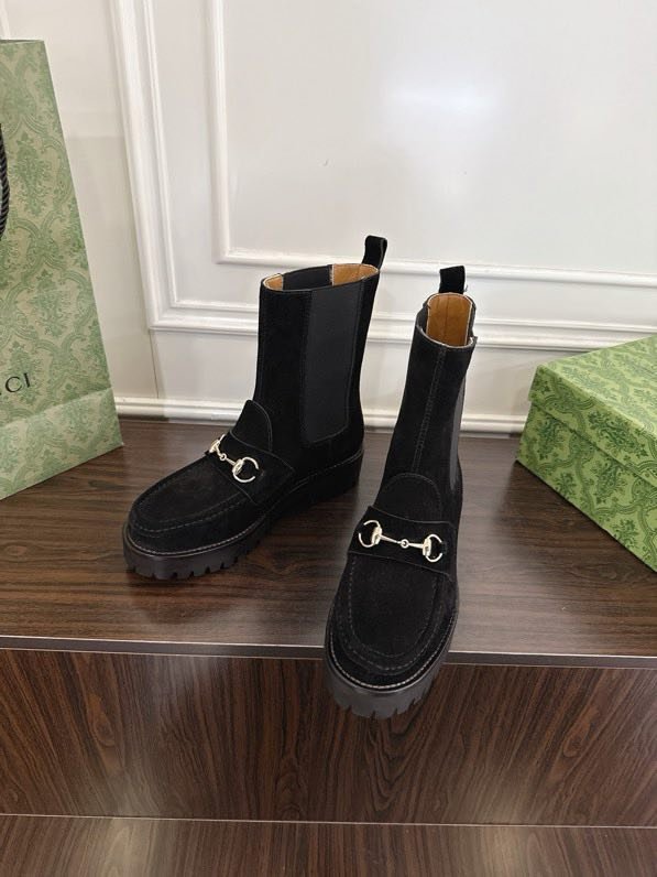 Boots women's фото 3