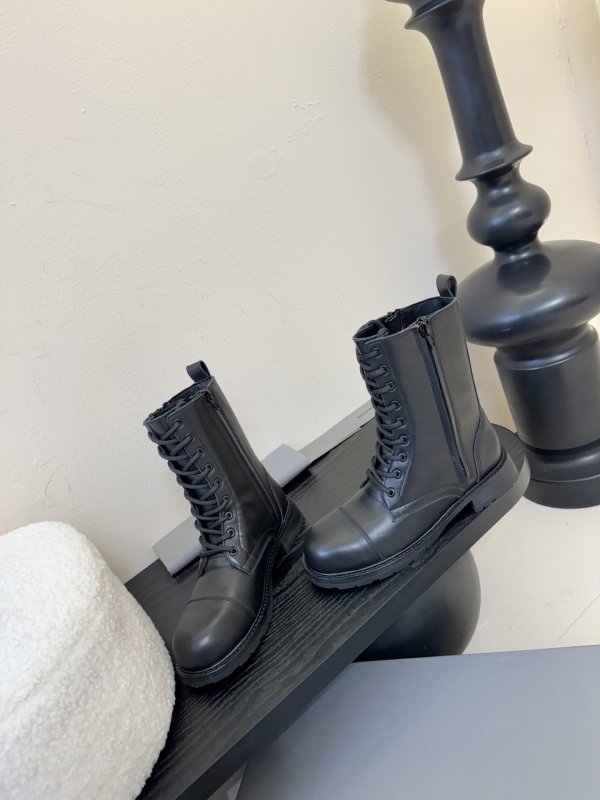 Ботинки женские фото 3