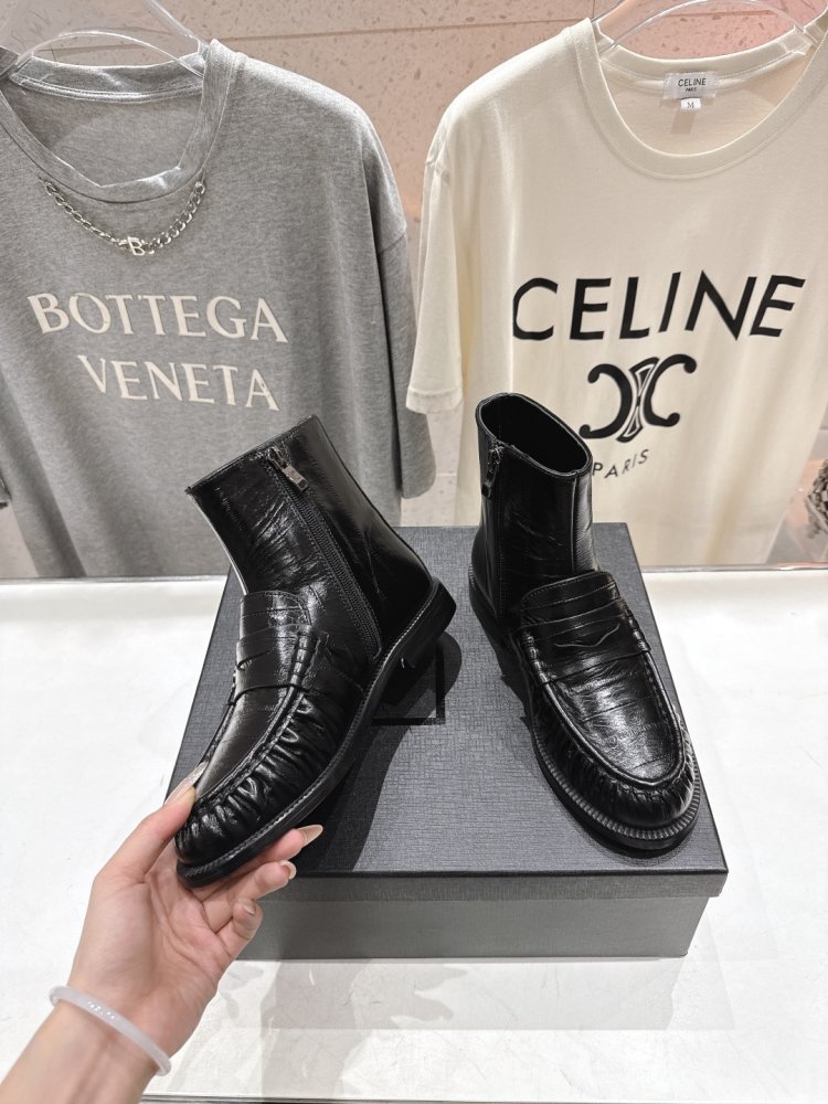 Ботинки женские фото 3