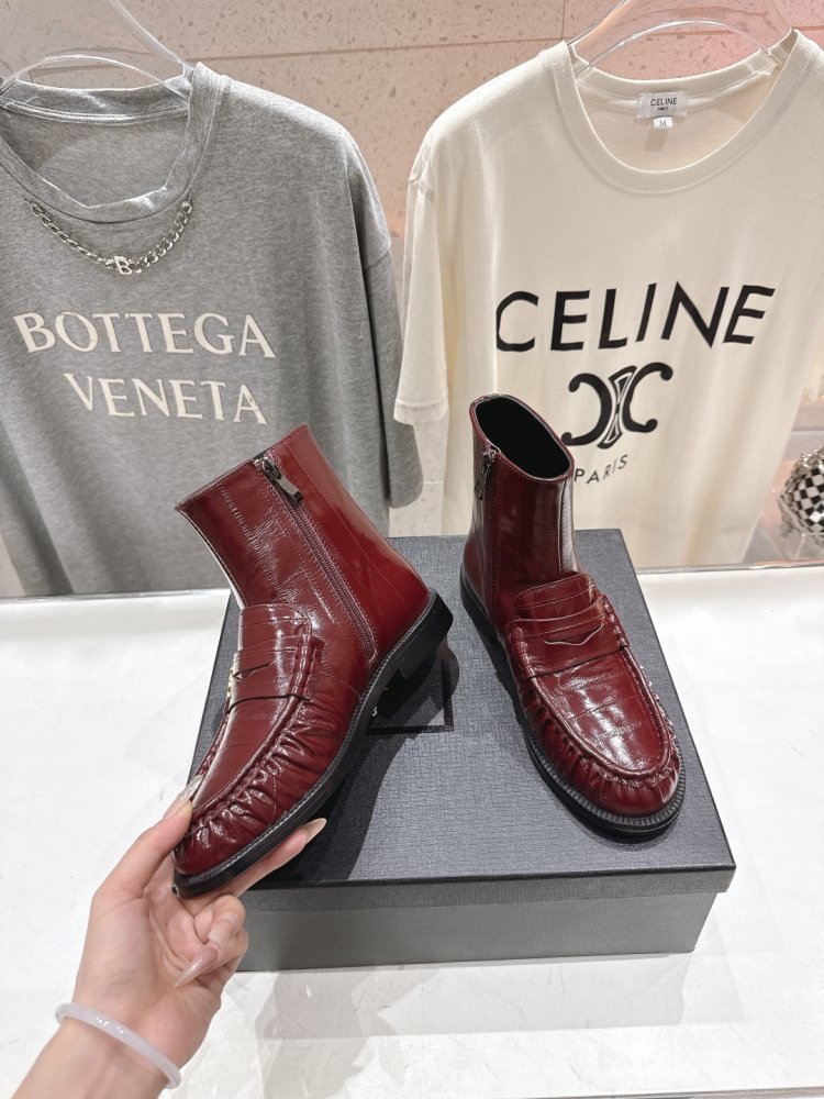 Ботинки женские фото 3