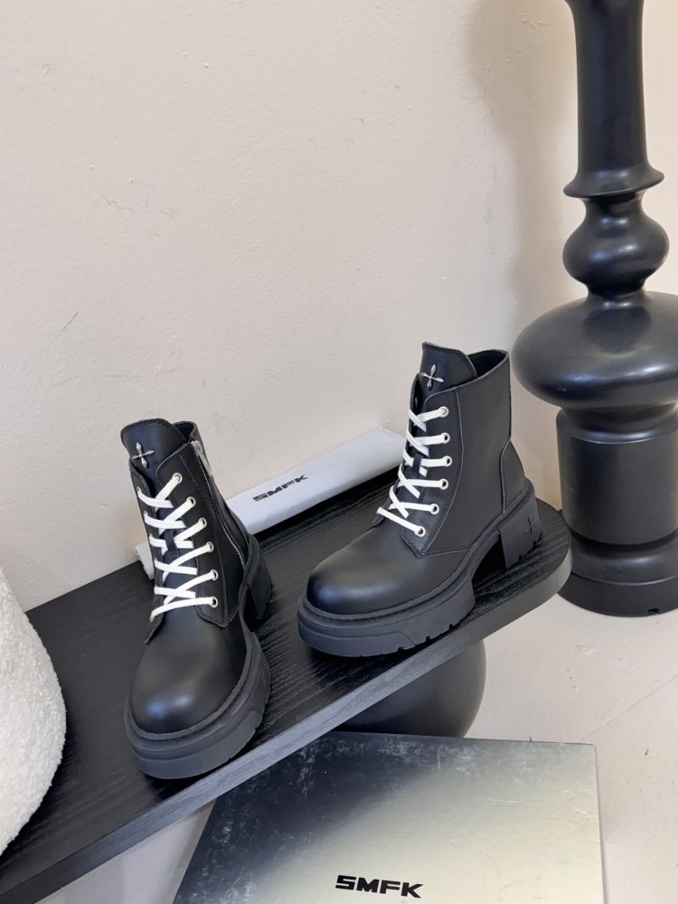 Ботинки женские фото 3