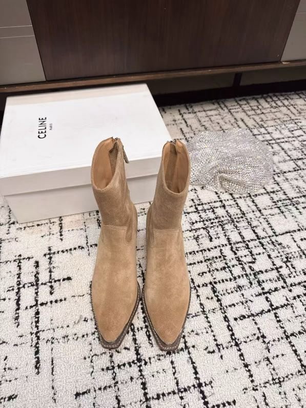 Ботинки женские фото 4