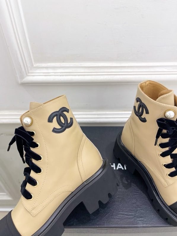 Ботинки женские фото 4