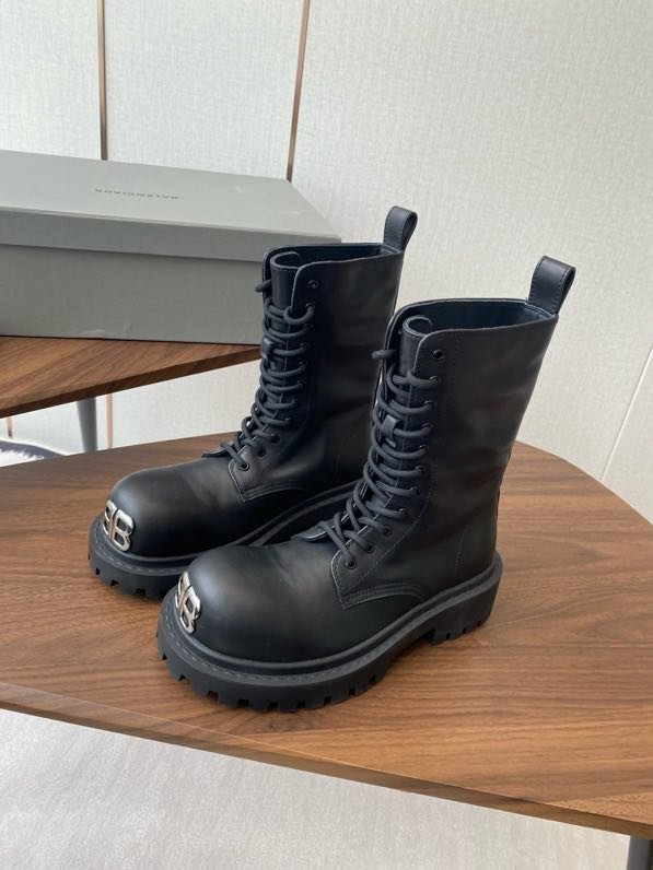 Ботинки женские фото 4