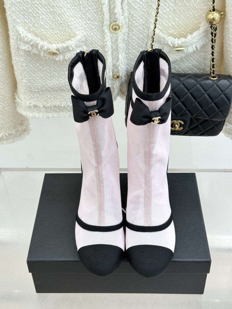 Ботинки женские фото 4