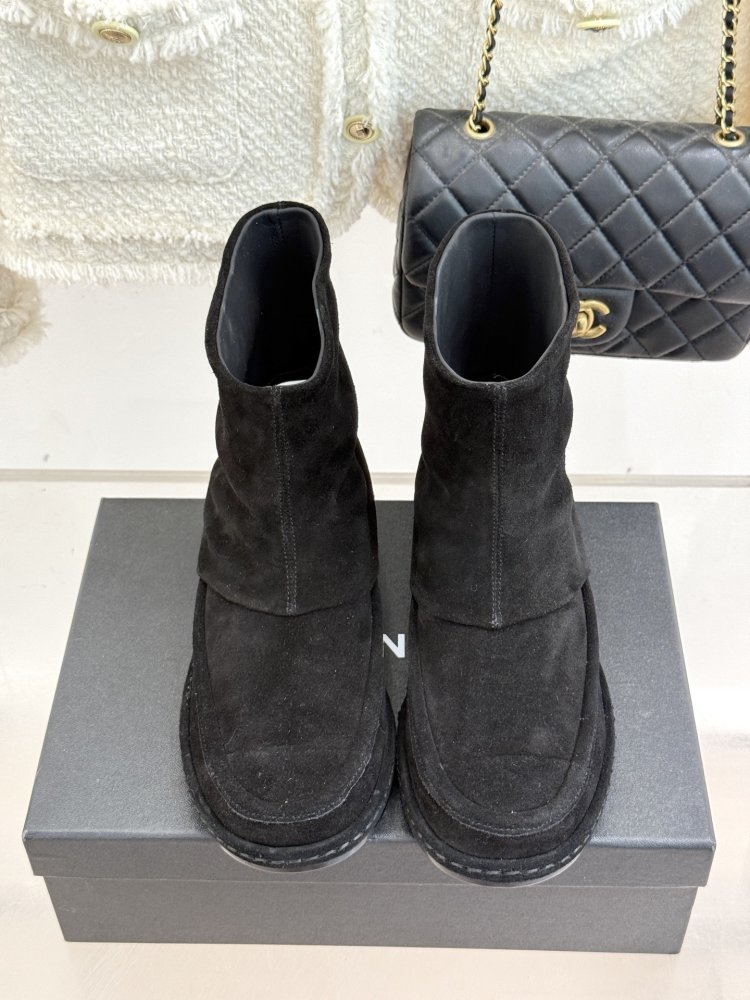 Ботинки женские фото 4