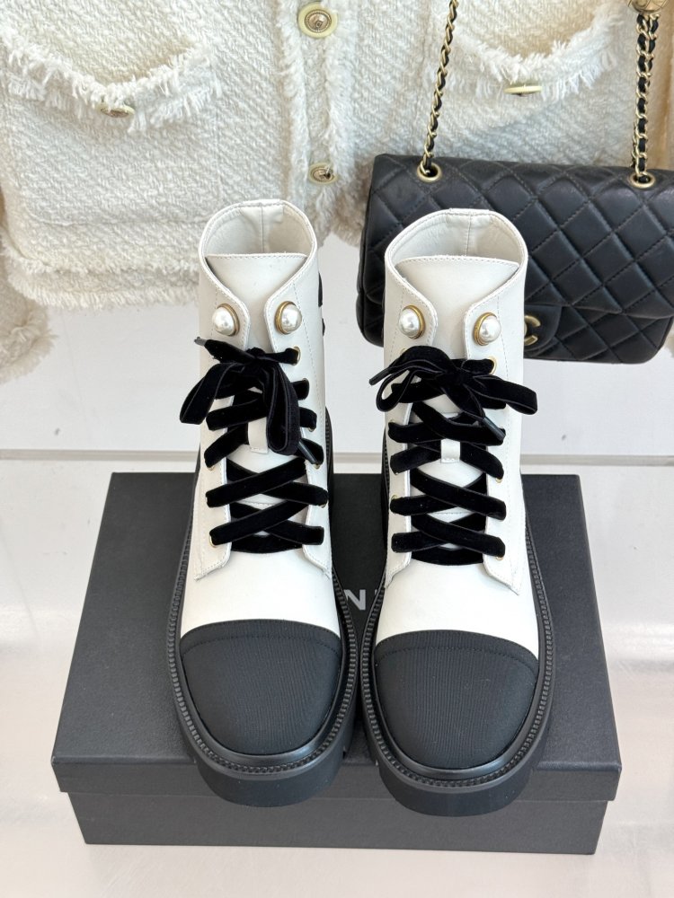 Ботинки женские фото 4