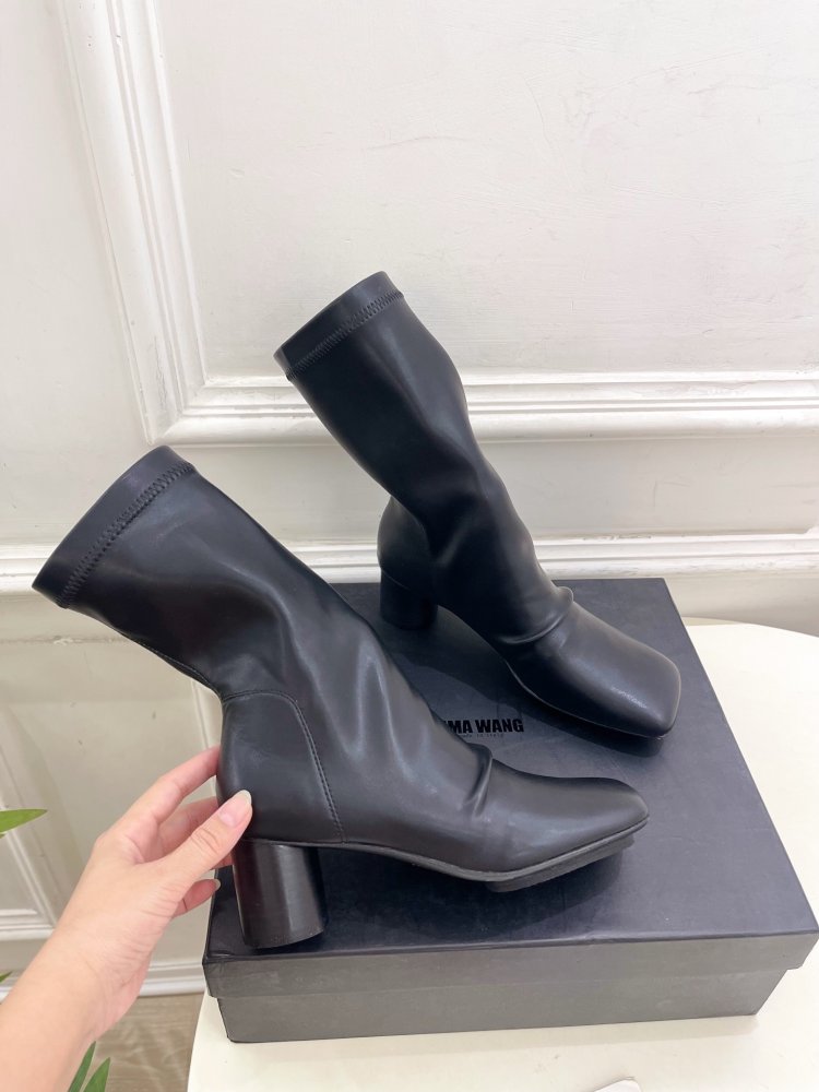 Ботинки женские фото 4