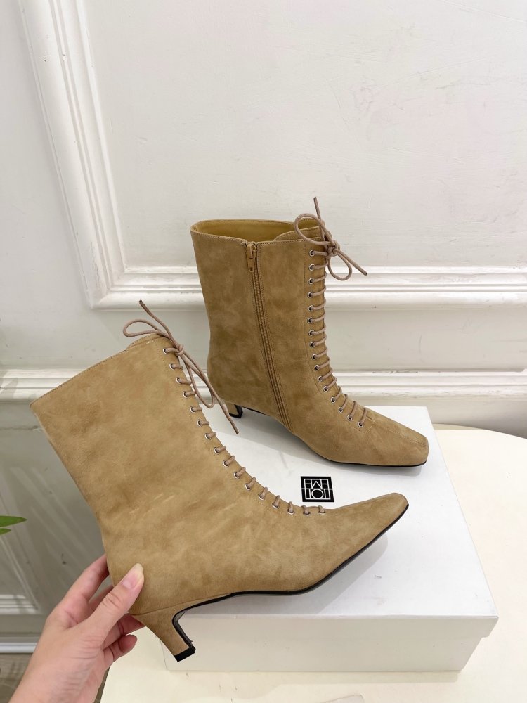 Boots women's фото 4