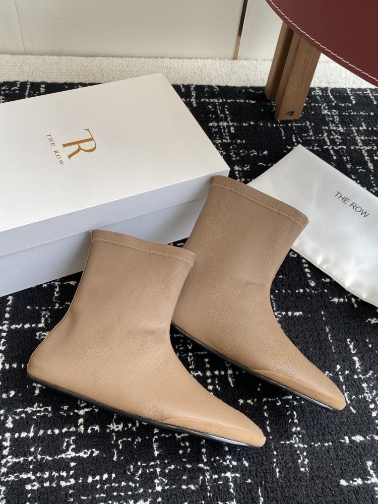 Ботинки женские фото 4