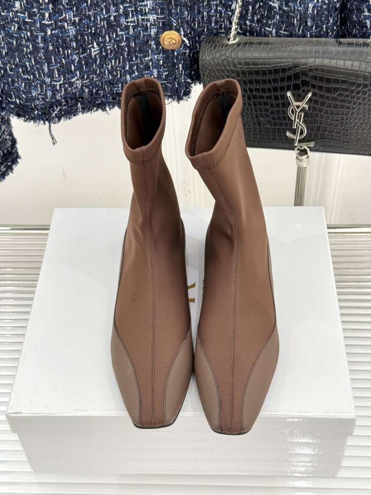 Ботинки женские фото 4