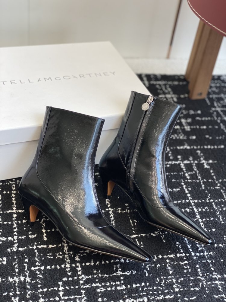 Ботинки женские фото 4