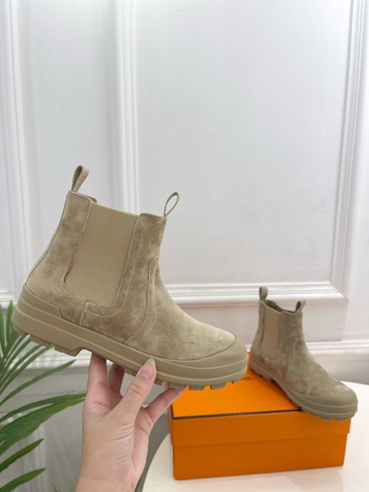 Boots women's фото 4