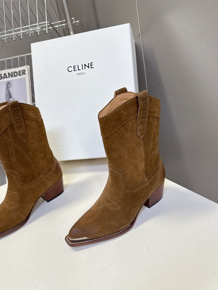 Ботинки женские фото 4