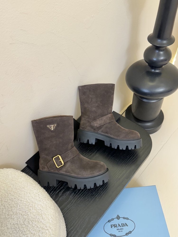 Ботинки женские фото 4