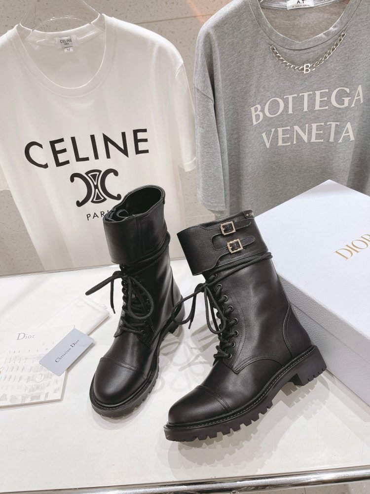 Boots women's фото 4