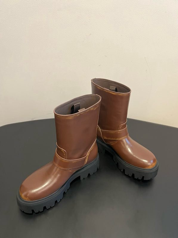 Boots women's фото 4