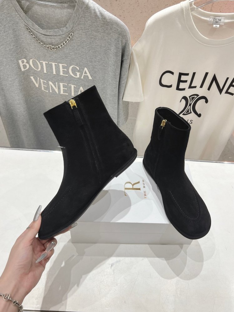 Boots women's фото 4