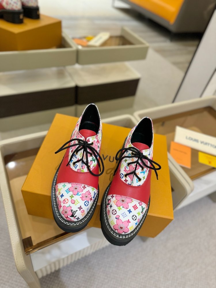 Boots women's фото 4