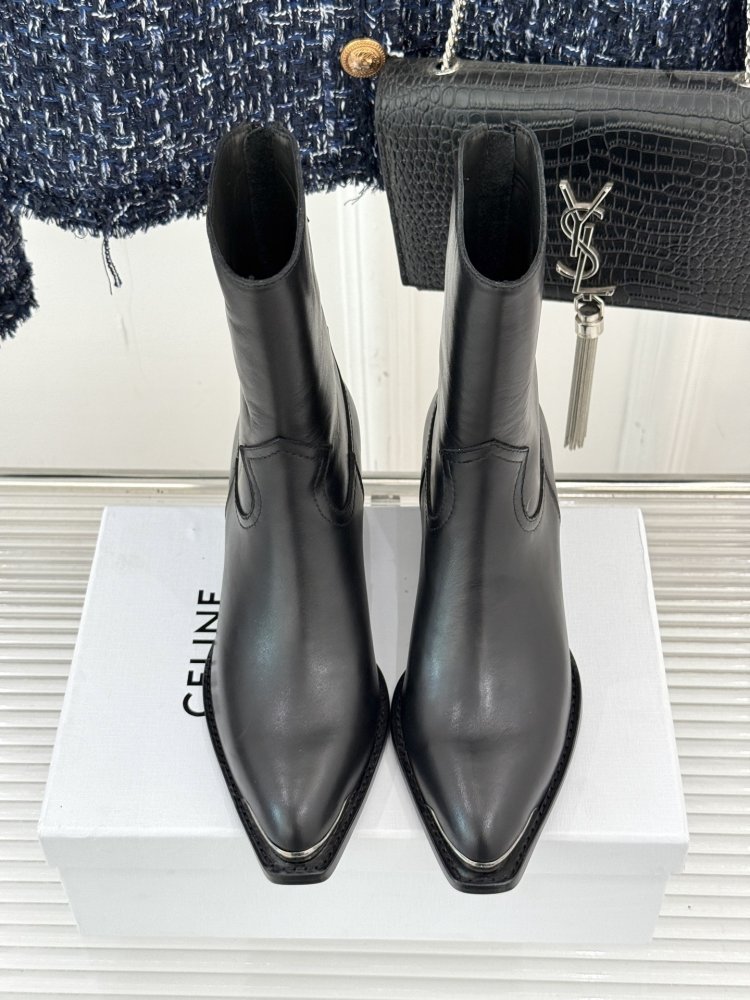 Ботинки женские фото 4