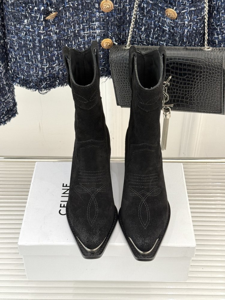 Boots women's фото 4