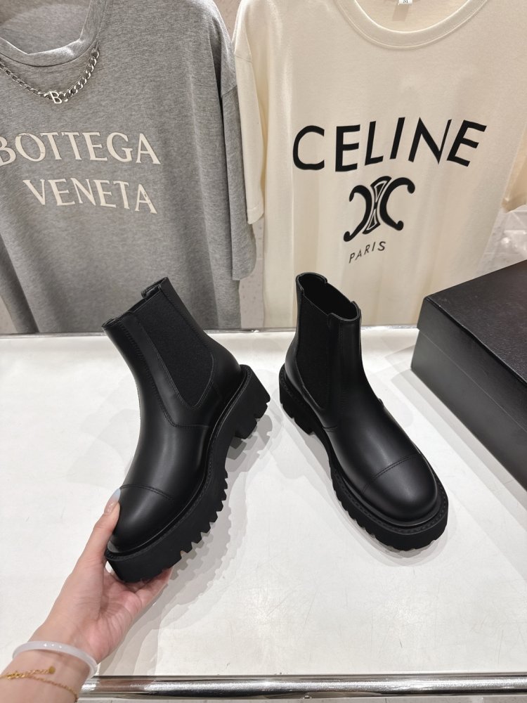 Ботинки женские фото 4