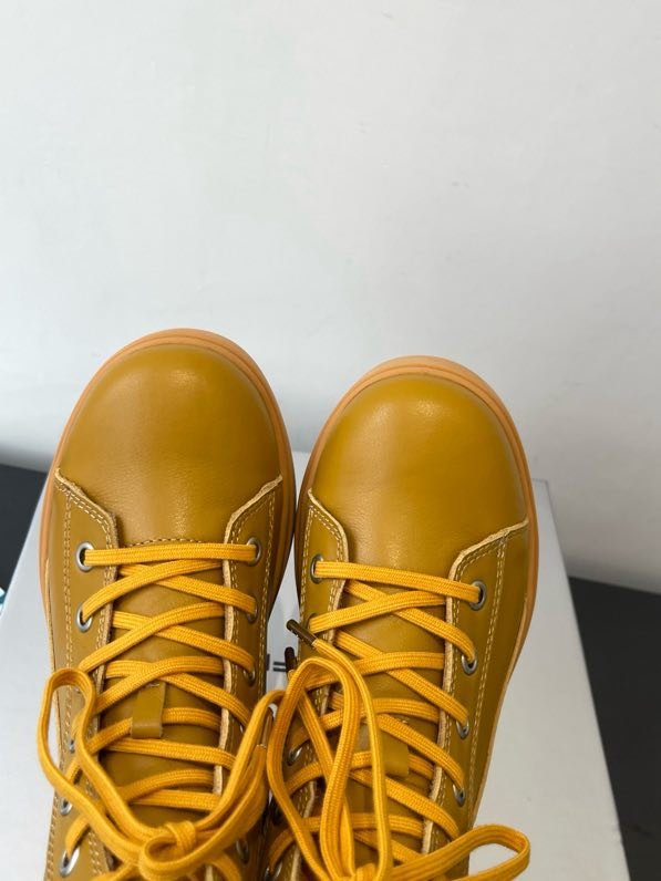 Ботинки женские фото 4