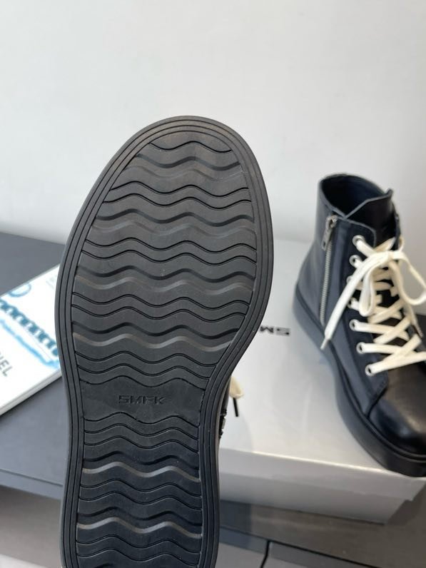 Ботинки женские фото 4