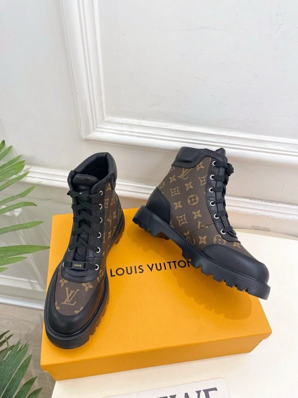 Черевики жіночі фото 4