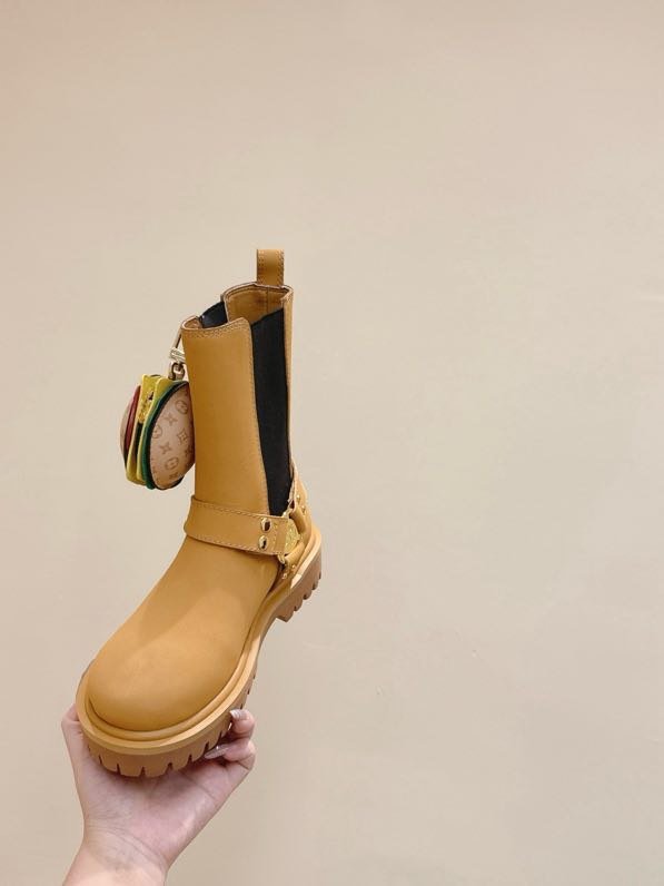 Ботинки женские фото 4