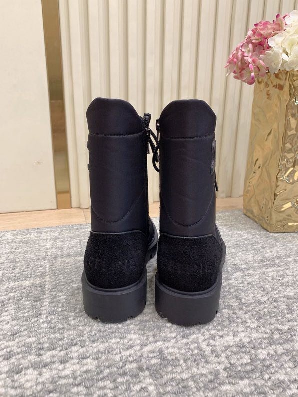 Boots women's фото 4