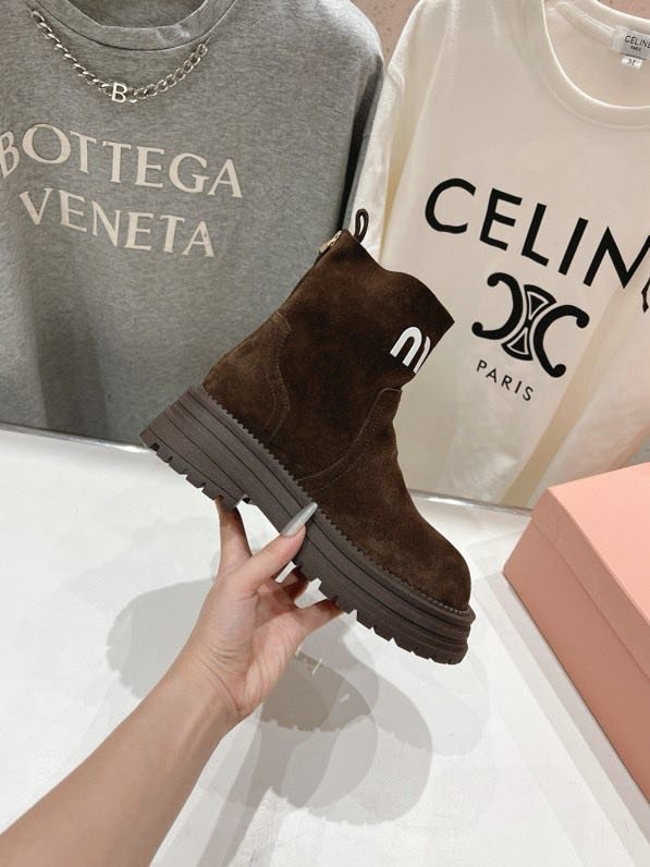 Boots women's фото 4