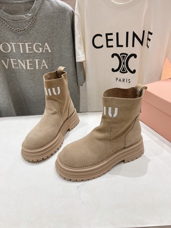 Ботинки женские фото 4