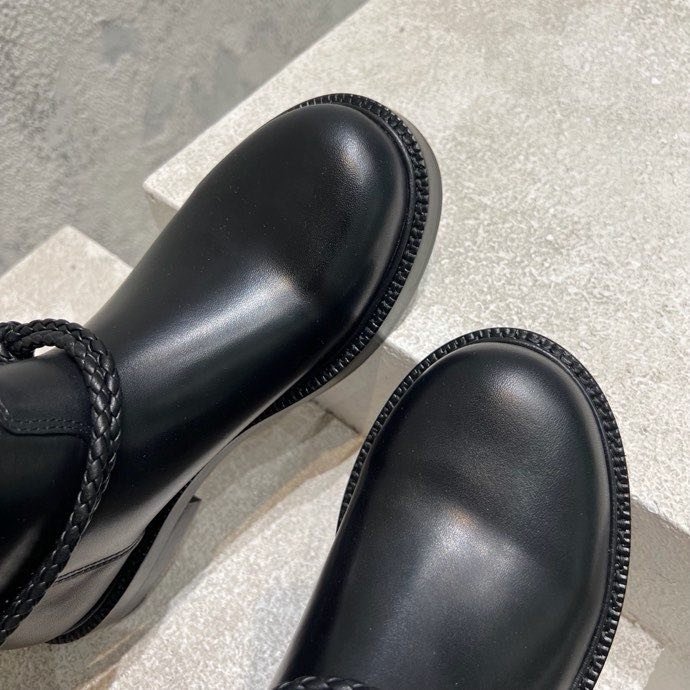 Ботинки женские фото 4