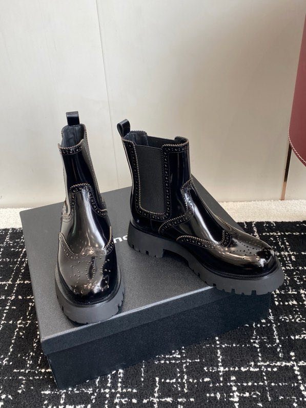 Ботинки женские фото 4