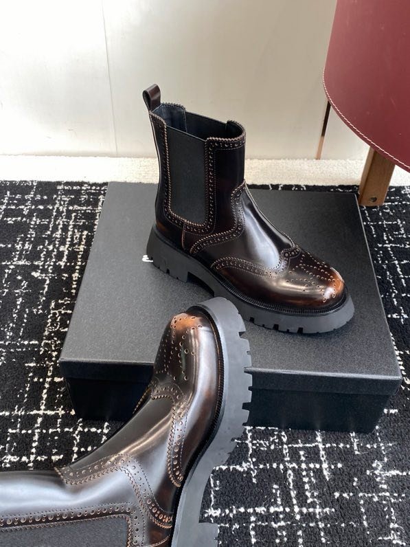 Ботинки женские фото 4