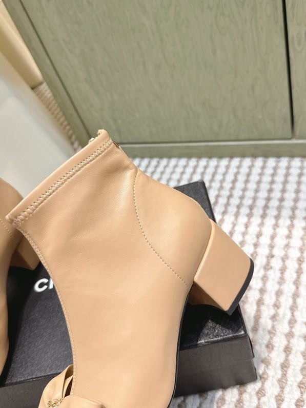 Ботинки женские фото 4